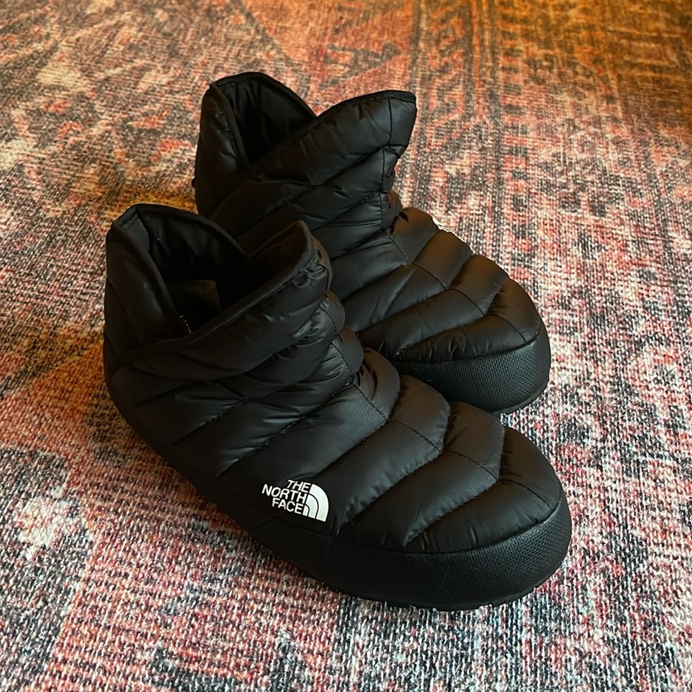 The North Face Women's ThermoBall Traction Booties